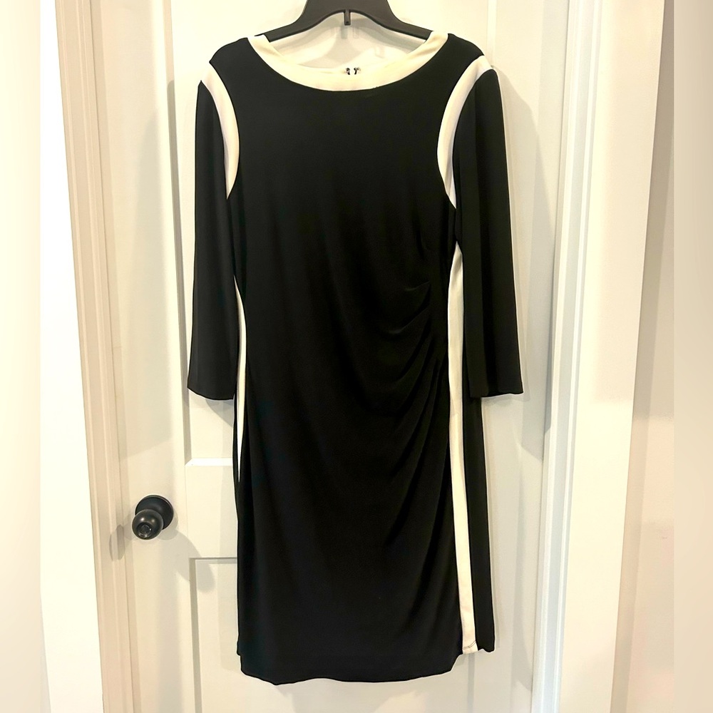 Chaps by Ralph Lauren long sleeve jersey knit dress in classic black and white